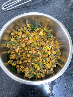 வெண்டைக்காய் பக்கோடா (Andhra style) (vendaikkai pakoda anthra style recipe in tamil) செய்முறை முக்கிய புகைப்படம்