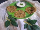 साबुदाणा थालीपीठ (Sabudana Thalipeeth Recipe In Marathi)