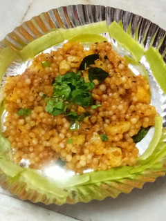 સાબુદાણા બટેટા ની ખીચડી રેસીપી મુખ્ય ફોટો