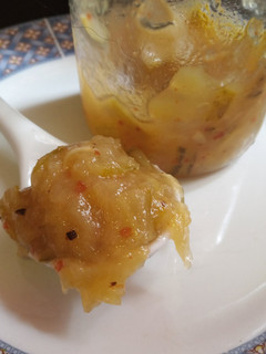 Una foto de Chutney de zucchini y pera en microondas