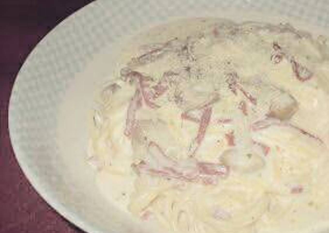 Mie gepeng pasta (fettucini carbonara)