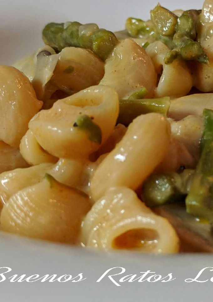 Una foto de Pasta con champiñones y trigueros, olla GM y tradicional
