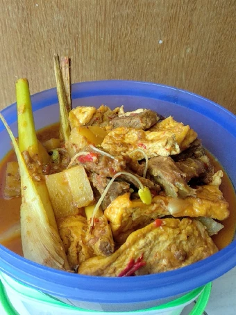 Cara Gampang Menyiapkan Resep Semur DKT "Daging Kentang Tahu" yang Uenak Anti Ribet, Mantap