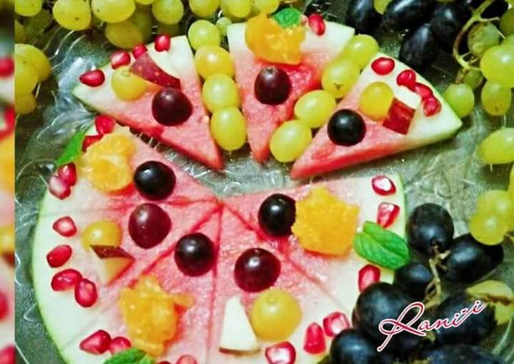 Step-by-Step Guide to Make Favorite Watermelon Fruit Pizza