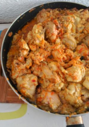 Una foto de Pollo al curry