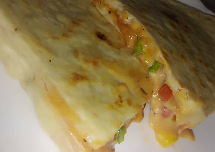 Recipe of Pizza parantha in 30 Minutes for Young Wife