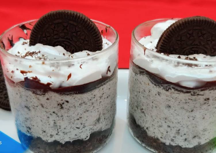 How to Prepare Speedy Oreo Mousse