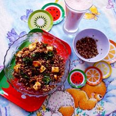 A picture of Green moong sprout with grilled paneer.