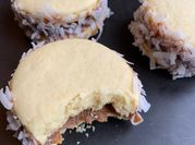 A picture of brandy cookies