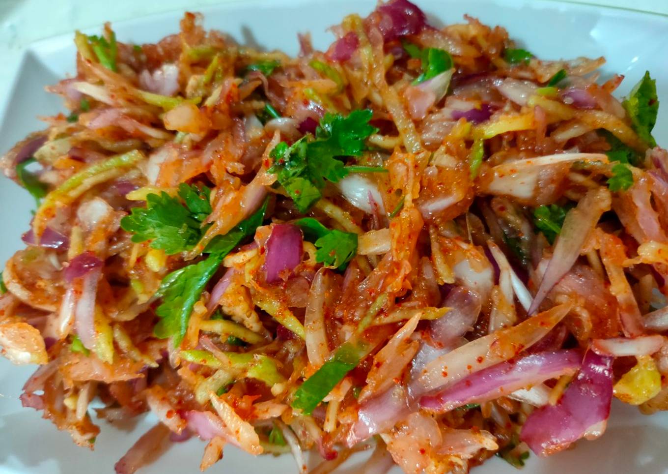 Raw mango and Onion salad