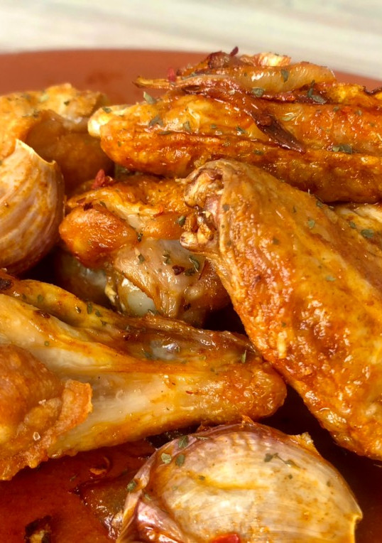 Una foto de Alitas al pimentón 🇪🇸