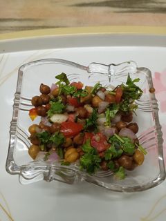 प्रोटीन सलाद (Protein salad recipe in hindi) रेसिपी मुख्य फोटो