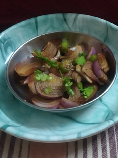 A picture of Sirka Onion salad.