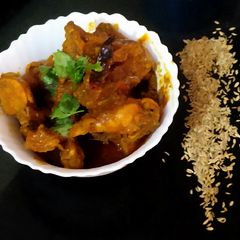 A picture of Fennel seeds chicken curry.