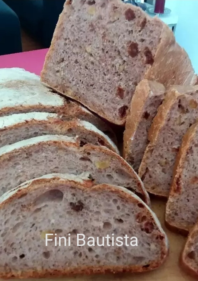 Una foto de Pan de molde y pan batard
