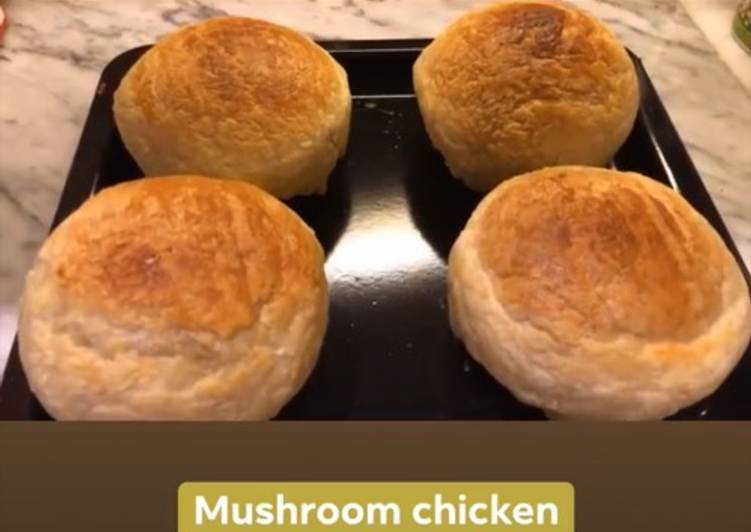 Mushroom Chicken Zuppa Soup