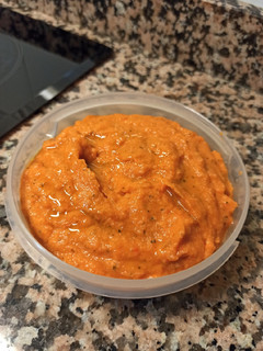 Una foto de Salsa de verduras asadas: cebolla, pimientos, calabacín y coliflor
