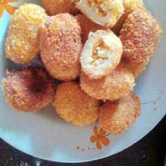 A picture of Roket Kentang.