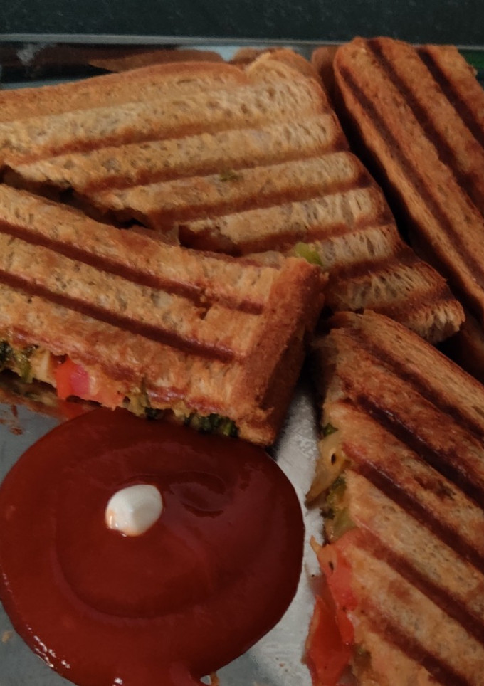 A picture of Bread toast.