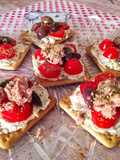 Cream crackers κινόα με ντοματίνια