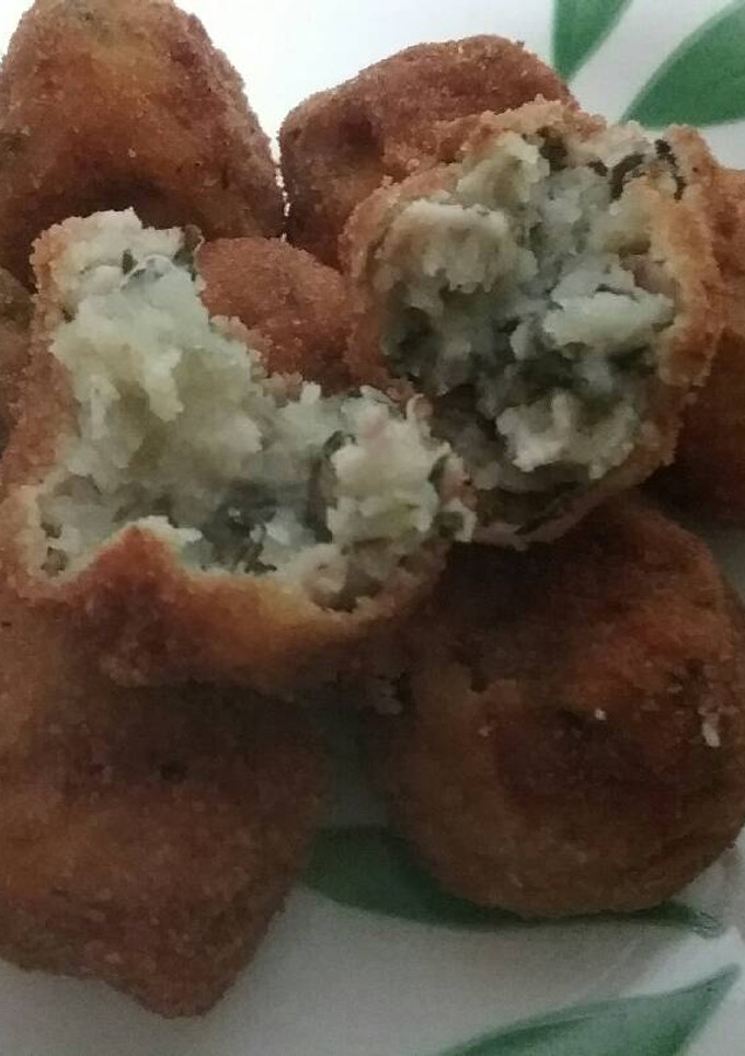 Una foto de Bolas de patatas y acelgas
