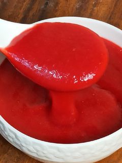 स्ट्रॉबेरी क्रश(Strawberry crush recipe in hindi) रेसिपी मुख्य फोटो