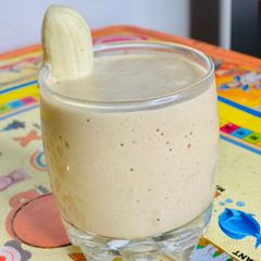A picture of Banana milkshake.