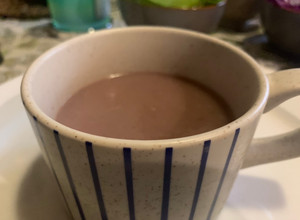 Una foto de SOPA de CEBOLLAS (en sopera)