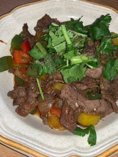 Hình của món Bò xào rau củ.