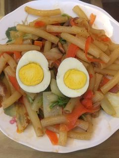 Hình của món Nui xào rau củ đủ dinh dưỡng cho ngày chán cơm.