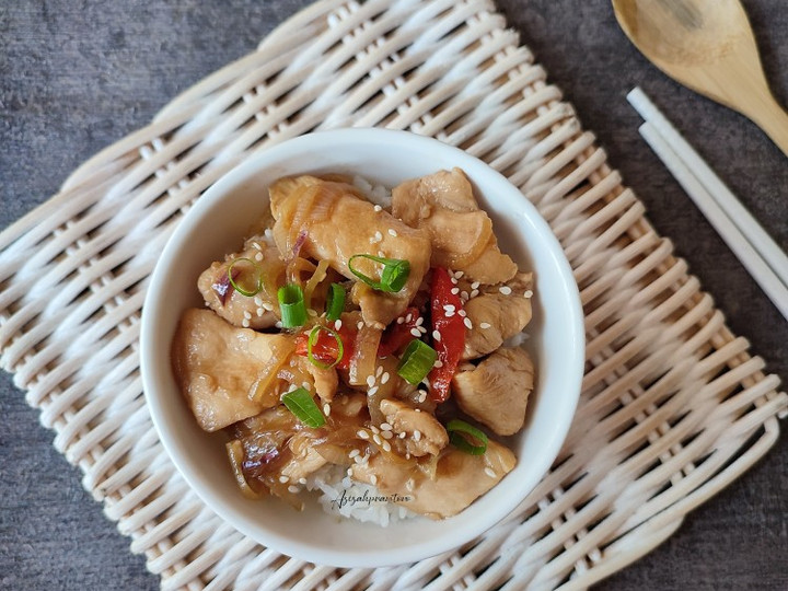 Cara Gampang Menyiapkan Chicken donburi, Bikin Ngiler