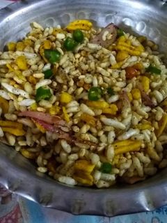 ঝালমুড়ি(jhalmuri recipe in Bengali) রেসিপির প্রধান ছবি