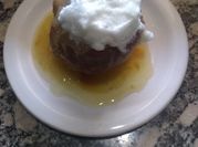 Una foto de merengue al horno