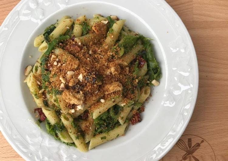 Steps to Prepare Ultimate Pasta con cime di rapa e mandorle tostate