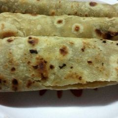 A picture of Cinnamon chapos.