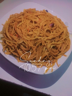 Brown spaghetti ainihin hoton girkin