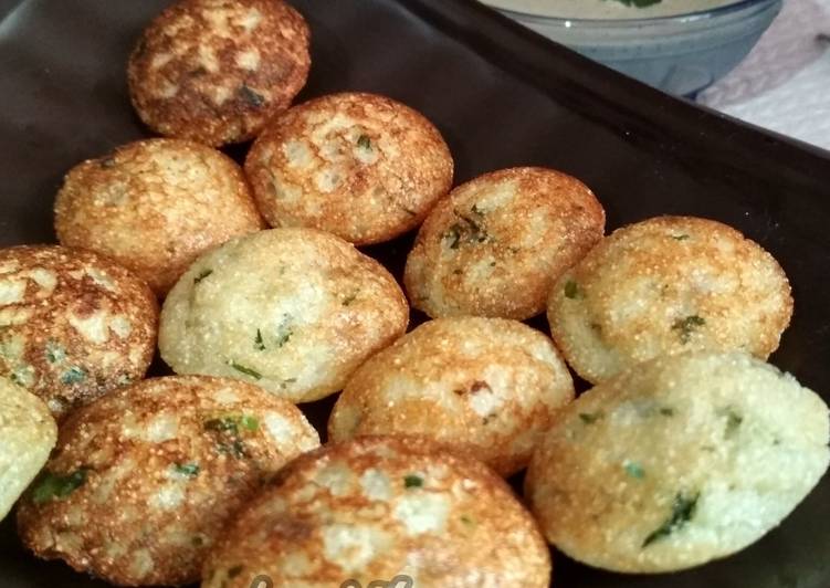 Recipe of Favorite Instant paniyaram (phaddu, appe)