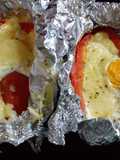 Morrones con queso y huevo al horno