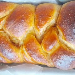 Cinnamon Braided 🍞 A picture of Cinnamon Braided 🍞.