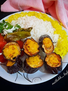 عکسی از دستور حلقه بادمجان و مرغ