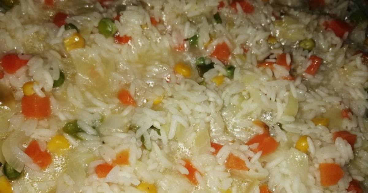 Рассыпчатый рис с гавайской смесью