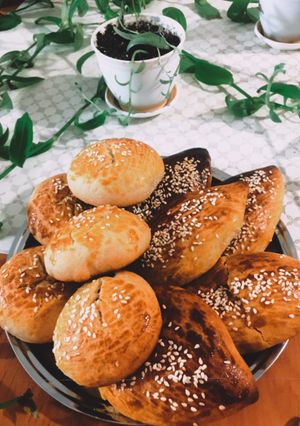 عکسی از دستور پیراشکی گوشت هیجان انگیز 🤤😍