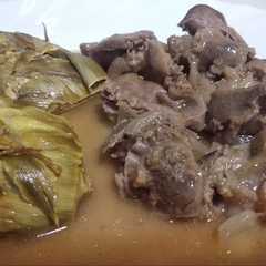 Una foto de Mollejas de pollo al vino de pitarra