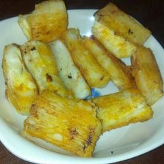A picture of Fried Cassava.