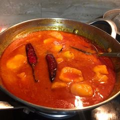 A picture of Dum aloo.
