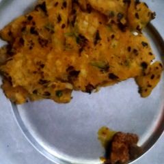 A picture of Masala rice flour roti.