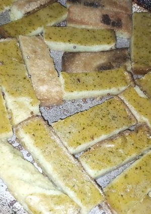 A picture of Namkeen Cake Piece.