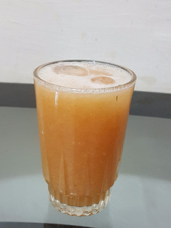 صورة لوصفة عصير البرقوق 🍸