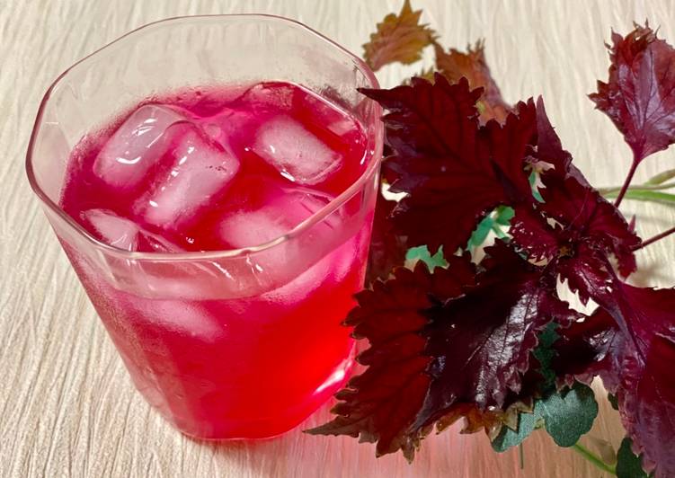 How to Prepare Quick Pink Shiso Juice