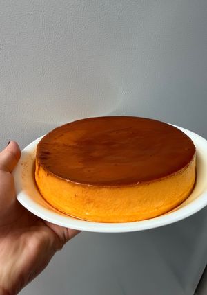 Una foto de Flan cubano